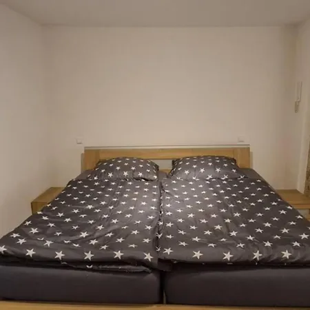 Geraeumige 2-Zimmer Wohnung In Weil Am Rhein - Oetlingen Apartment